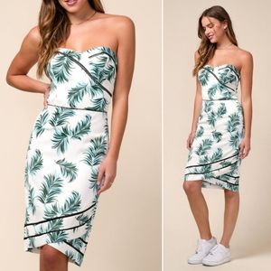 🆕️ Adelyn Rae Mina Woven Tube Dress
